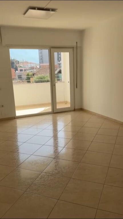 OFFICE FOR RENT 128 M2 SIRI KODRA 50,000 LEKE