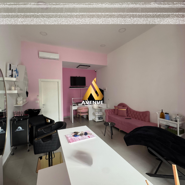 ATTIVITÀ ESTETICA IN FUNZIONE IN VENDITA