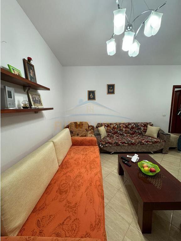 Qera, Apartament 2+1, Fresk, Tirane