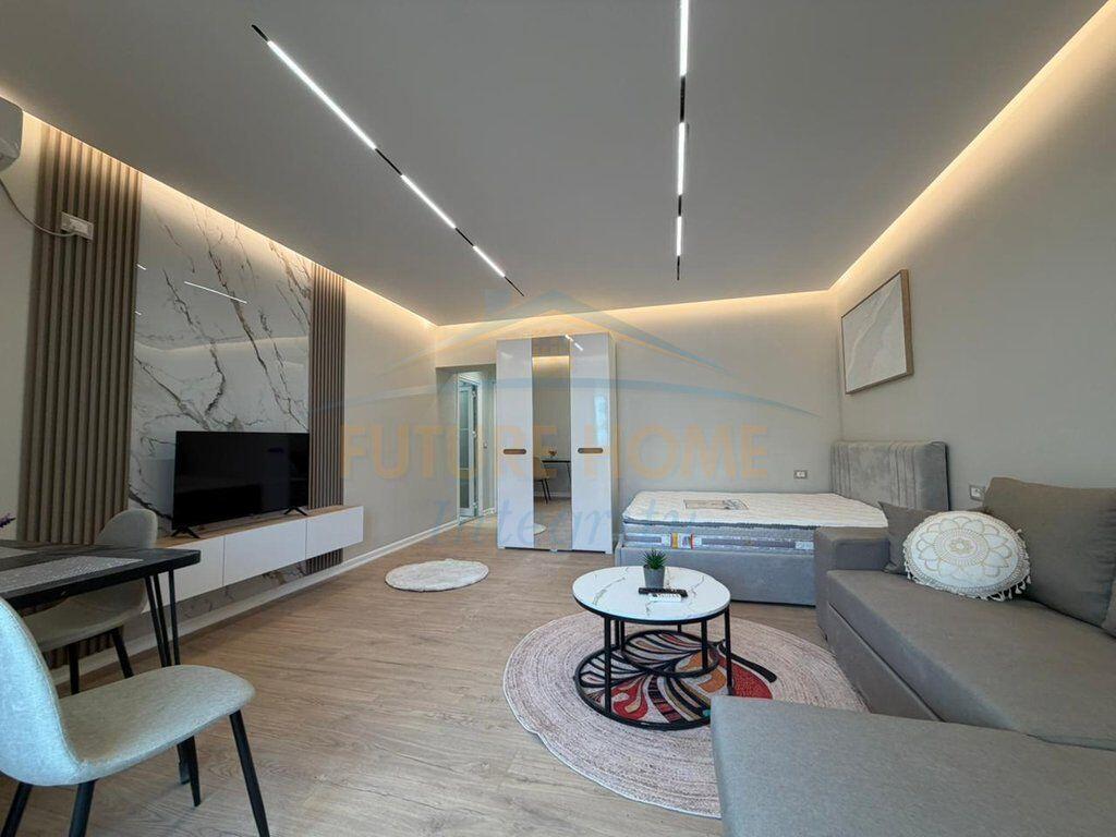 Shiten, Apartament 1+1 &amp; Garsoniere, Rruga e Barrikadave, Tiranë.