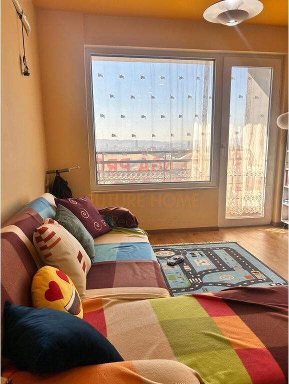 Shitet Apartament 2+1, Fresk