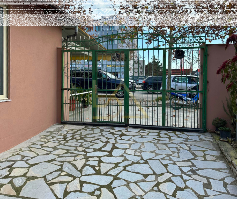 Villa + Business for Sale – Durres