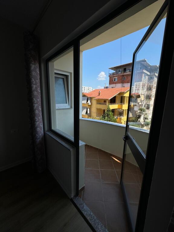 Apartment 2+1, Don Bosko!