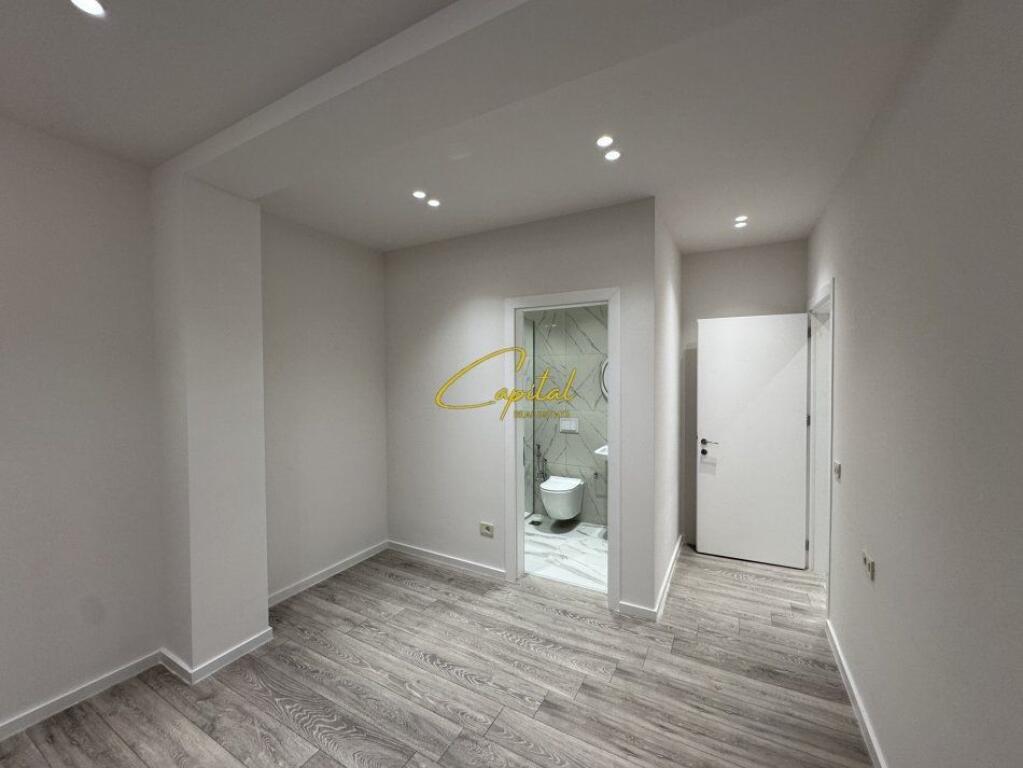 APPARTAMENTO IN AFFITTO 2+1 RESIDENZA GOLDEN TOWER 1.100 EURO