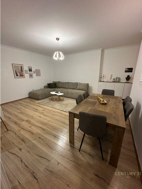 2+1 APARTMENT FOR RENT AT THE BOTANICAL GARDEN, TIRANA.