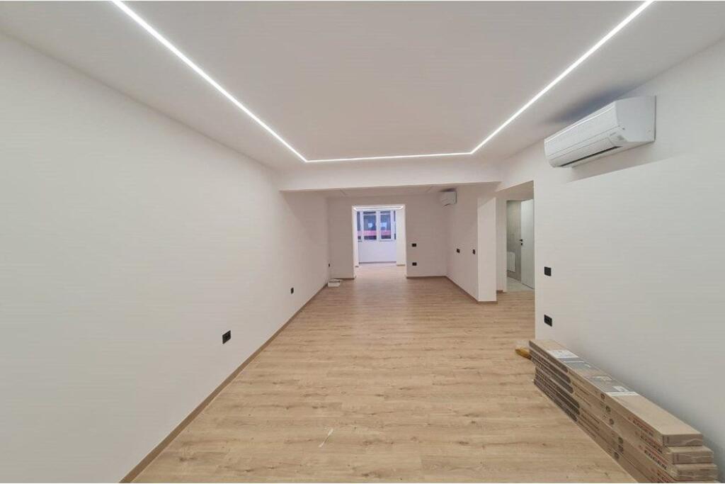 Jepet me Qira Ambient Biznesi në Bllok