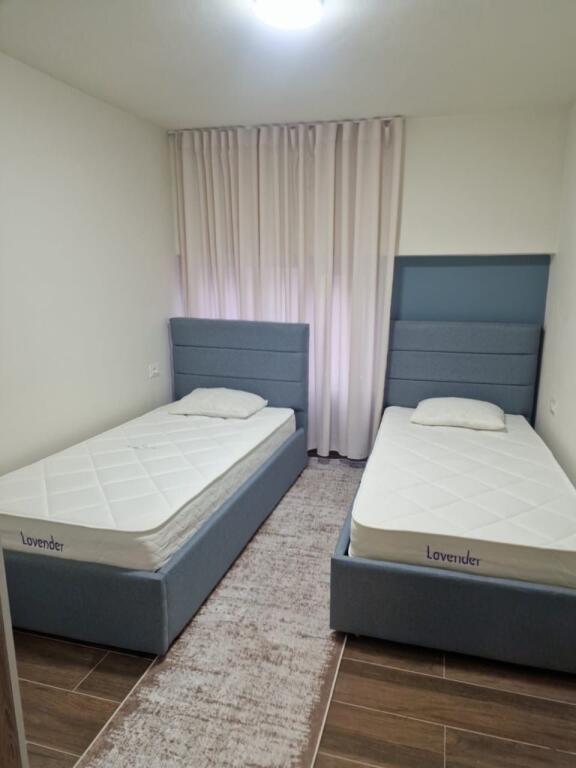 Apartament 2+1 tek Stacioni Trenit!