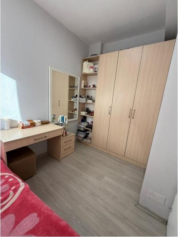 Apartment - For Rent - Rruga e Dibrës, Tirana