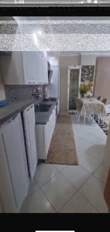 Apartment 2+1+2, Fresku!