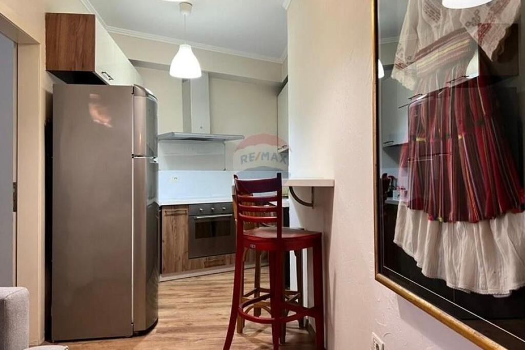 Apartament 2+1 me qira – Shkolla e Baletit!