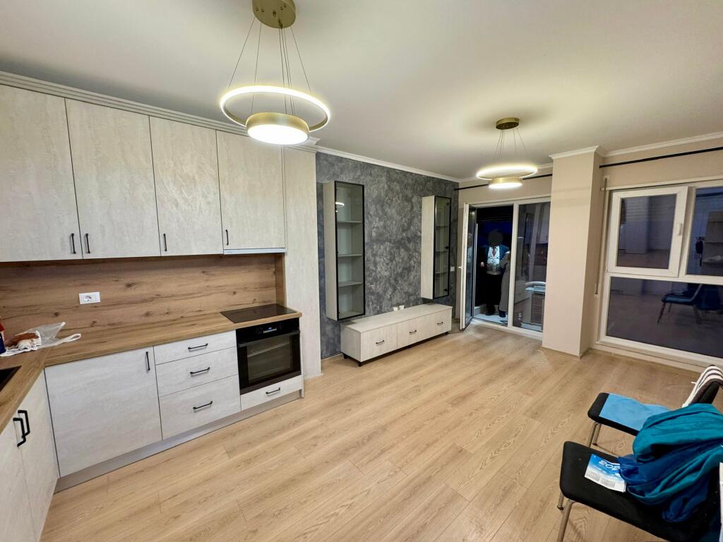 📣 SHITET Apartament 1+1 📍 Rruga "Jordan Misja", Prane Universitetit "Beder" ✨  