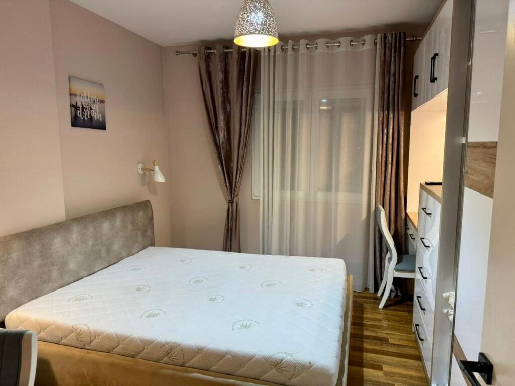 📣 QERA SUPER Apartament 2+1 📍 Stacioni i Trenit, Prane Unazes Se Vogel ✨