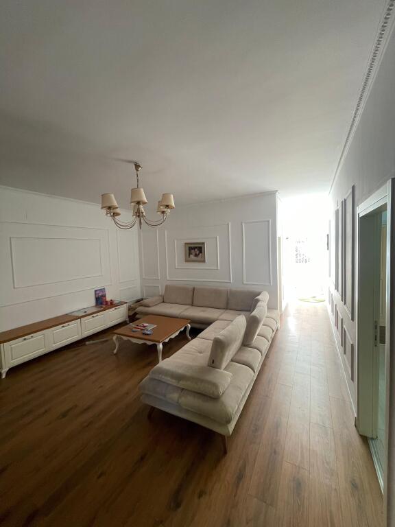 Apartment 3+1+2 for rent in Bllok
