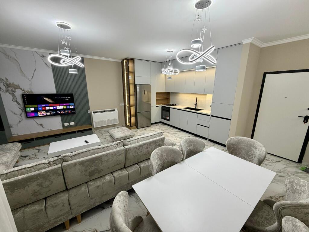 📣 SUPER RENT Apartment 2+1 With 2 Bathrooms And Parking 📍 "5-Maji" Street, Tirana ✨