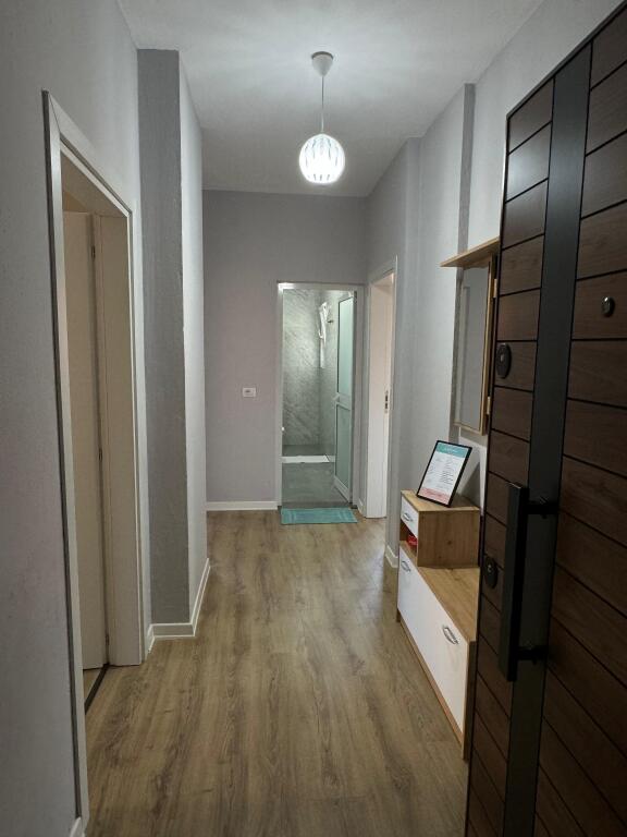 Apartment 2+1, Don Bosko!