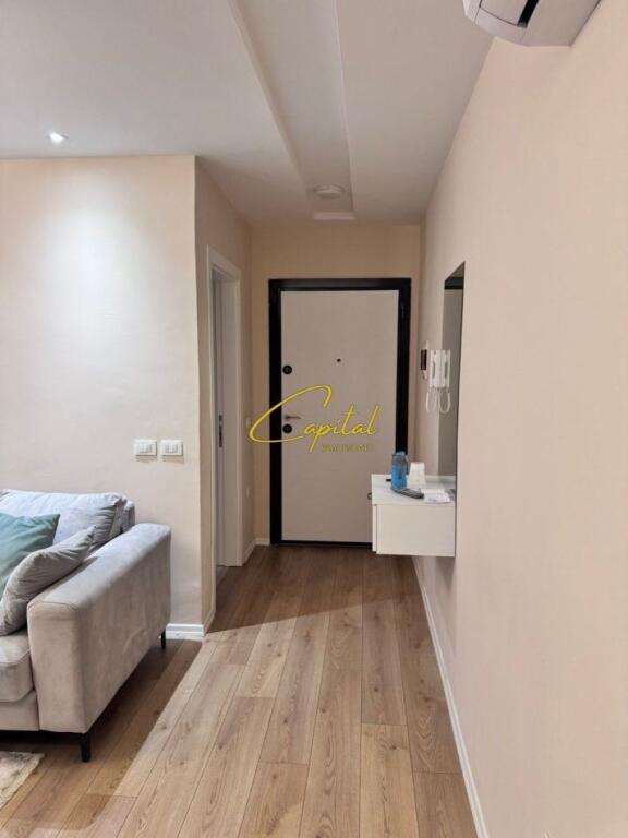 VENDESI APPARTAMENTO 1+1 OSPEDALE AMERICANO 3 152.000 EURO