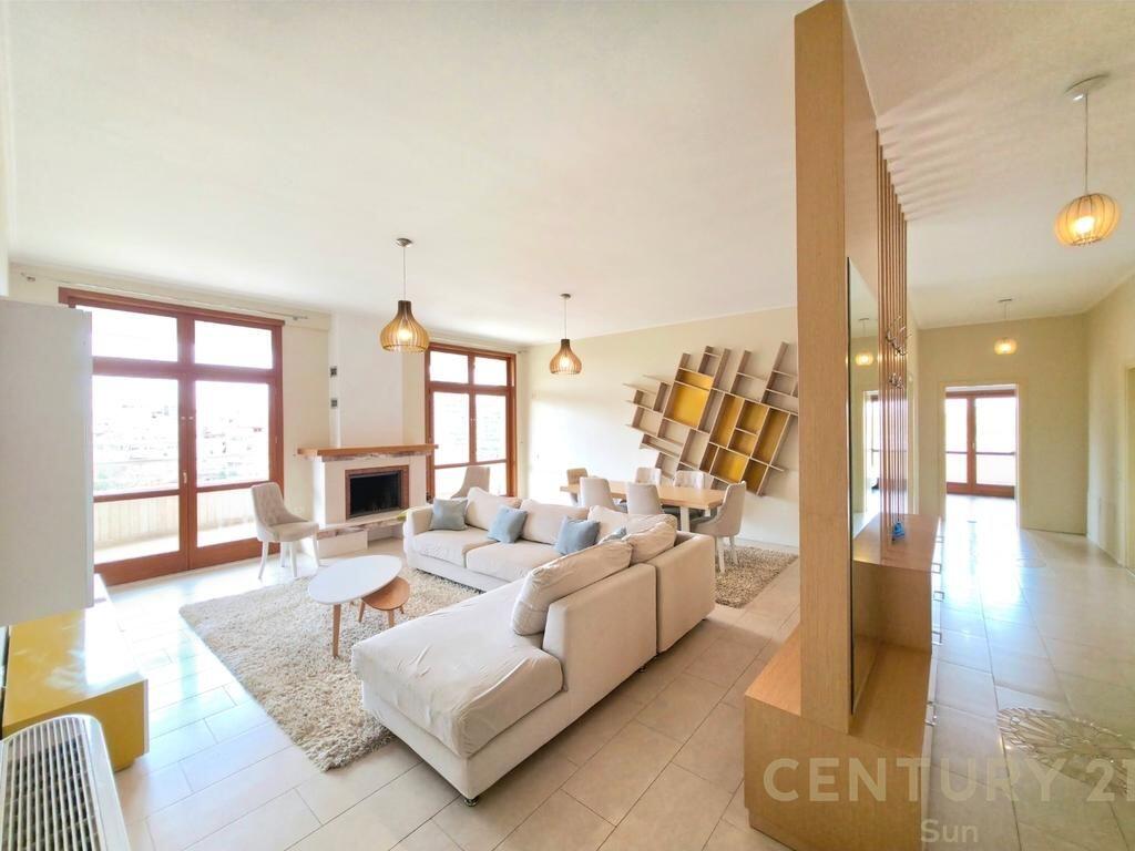 APARTAMENT PREMIUM 3+1 PER SHITJE PRANE LIQENIT