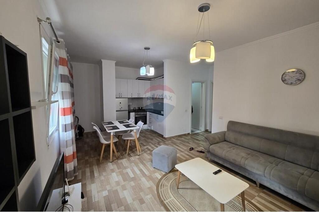 Apartment 2+1+2 for rent Dritan Hoxha Street