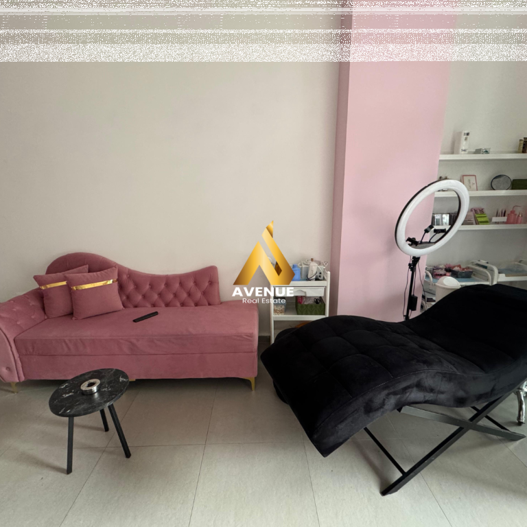 ATTIVITÀ ESTETICA IN FUNZIONE IN VENDITA