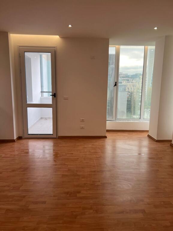 Apartament 2+1 tek Rruga e Elbasanit 190 m2!
