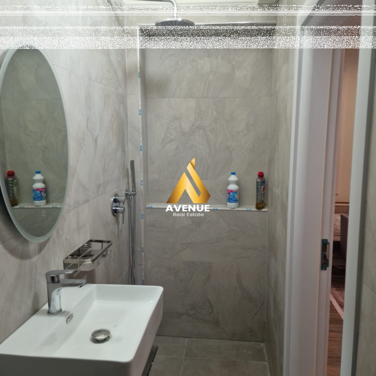 AFFITTASI APPARTAMENTO 2+1, STAZIONE DEI TRENI, TIRANA