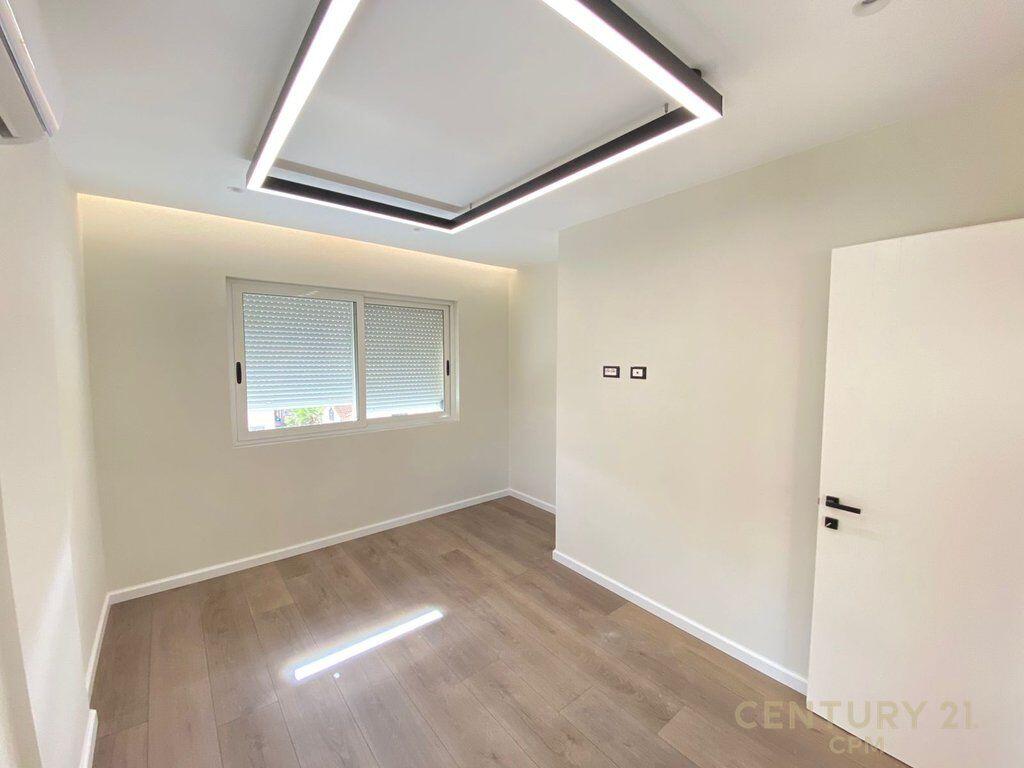 Office for rent in Bllok by Sami Frasheri street 1300 euros