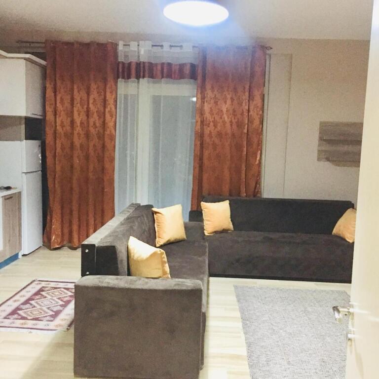 Appartamento arredato in vendita, 2+1+balcone, presso la Residenza “Shopi”, Elbasan