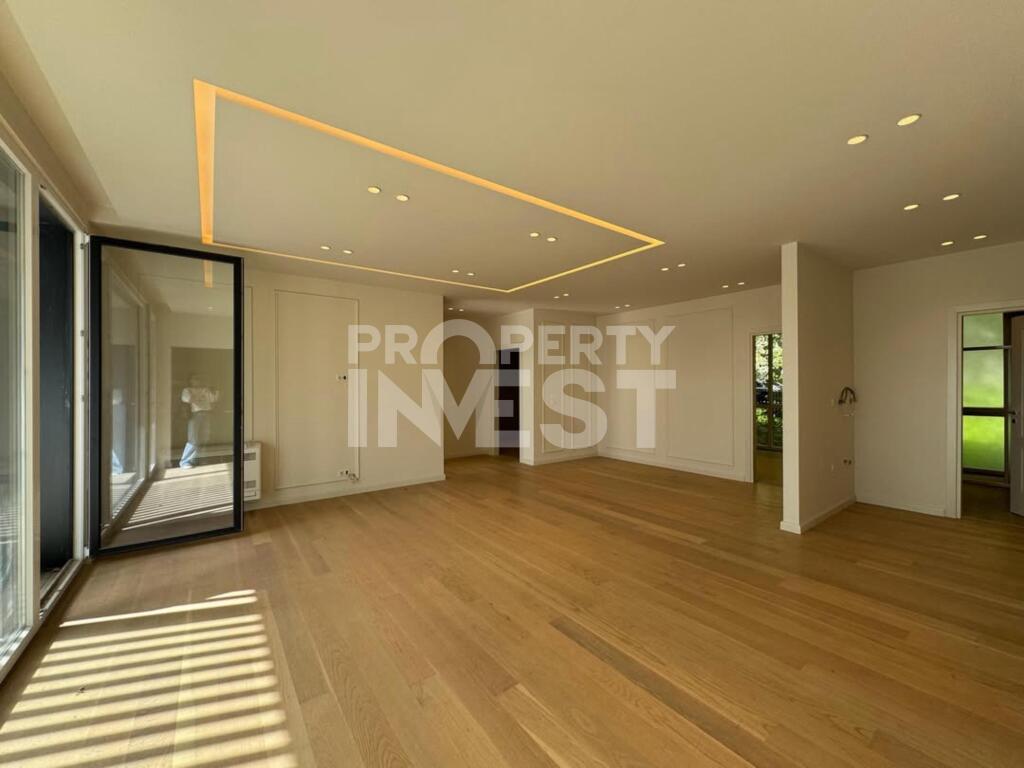 Shitet Apartament 3+1+2📍Pallati Brigadave