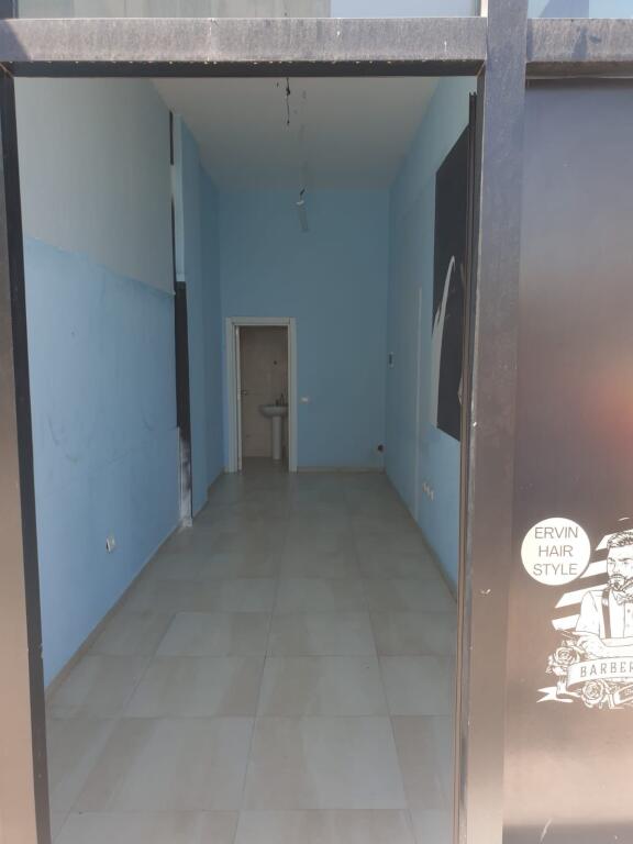 Locale in affitto ex Campo di Aviazione, vicino a Report TV