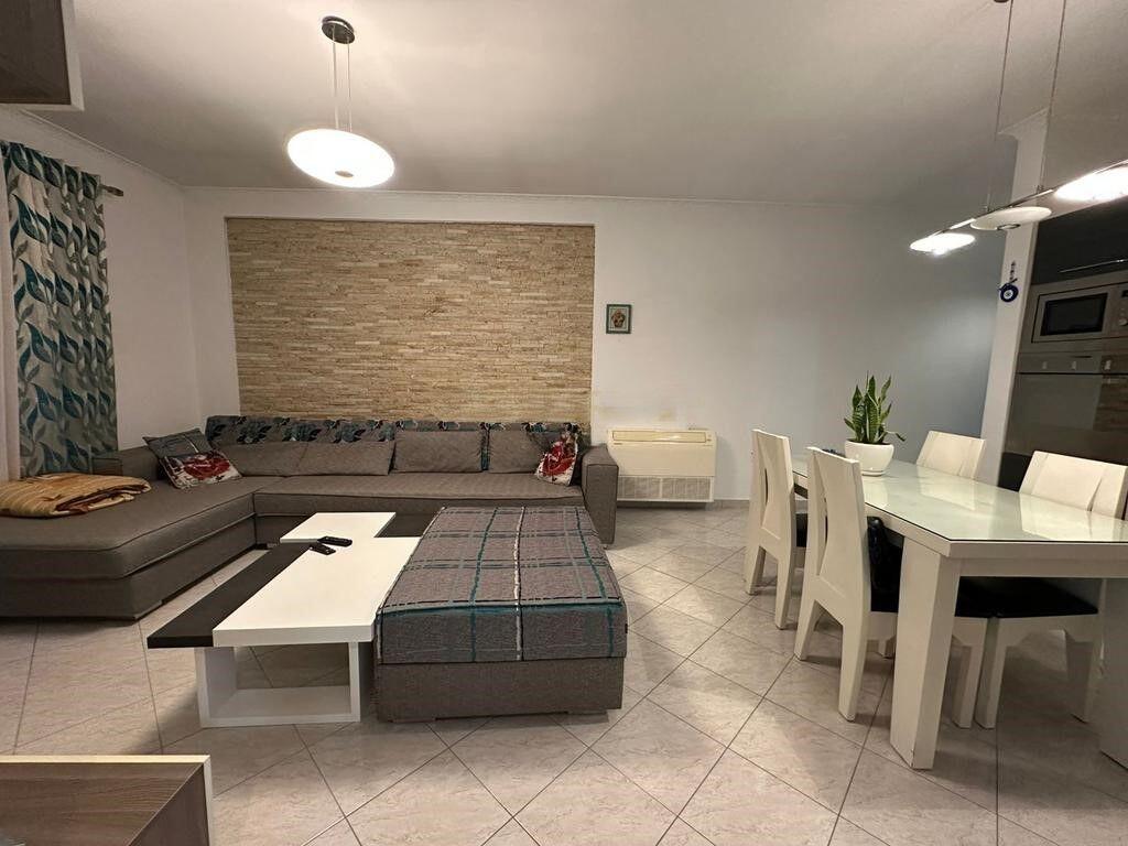 Apartment 2+1+2 for sale in Fresk!