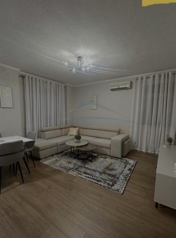 Affitto, Appartamento 1+1, Centro, Tirana