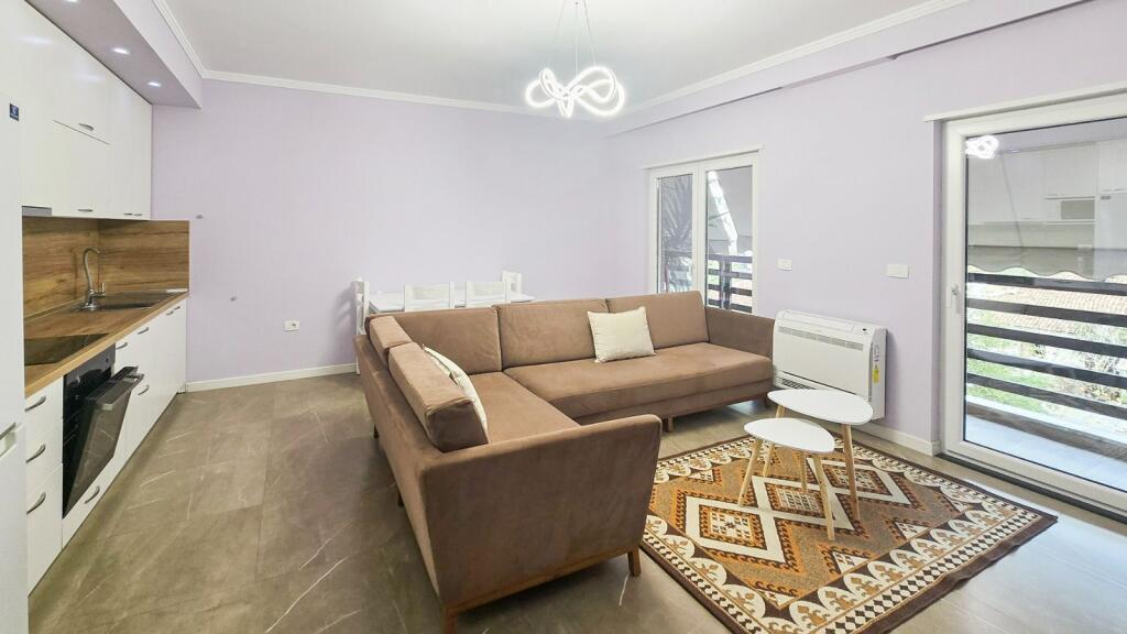 Apartament 1+1 per Qira, Gjimnazi Partizani!