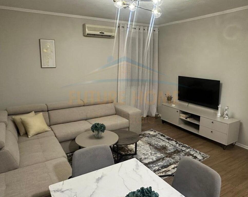 Affitto, Appartamento 1+1, Centro, Tirana