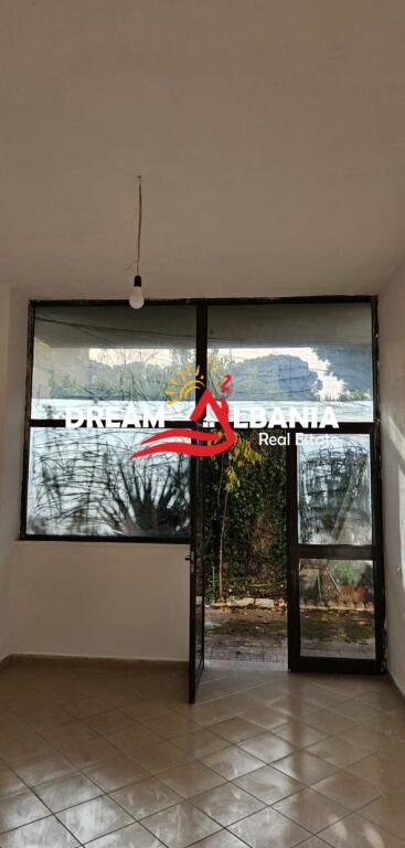 Ufficio in affitto in Via Dritan Hoxha vicino a Kupola a Tirana (ID 4271830)