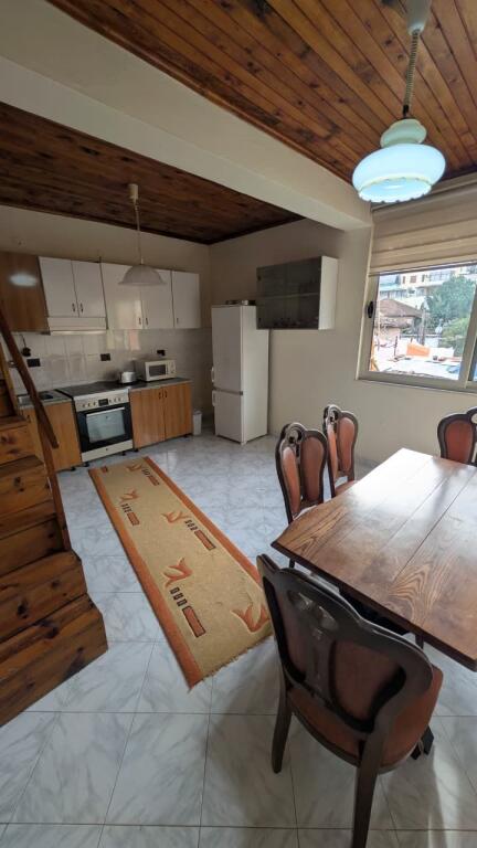 Affittasi appartamento 1+1 arredato a Selvia, vicino a Villa Gold.