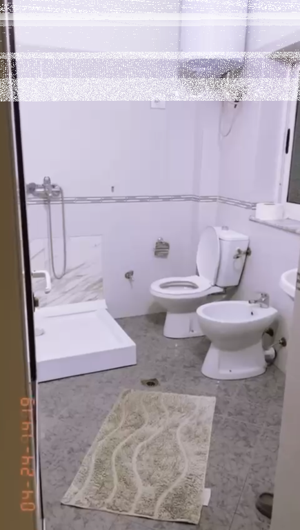 Casa 2+1, Mine Peza!