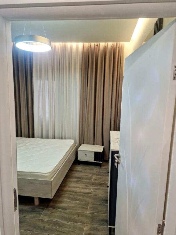 📣 QERA Apartament 2+1 📍 Stacioni i Trenit, Prane Karburant ESP Oil ✨