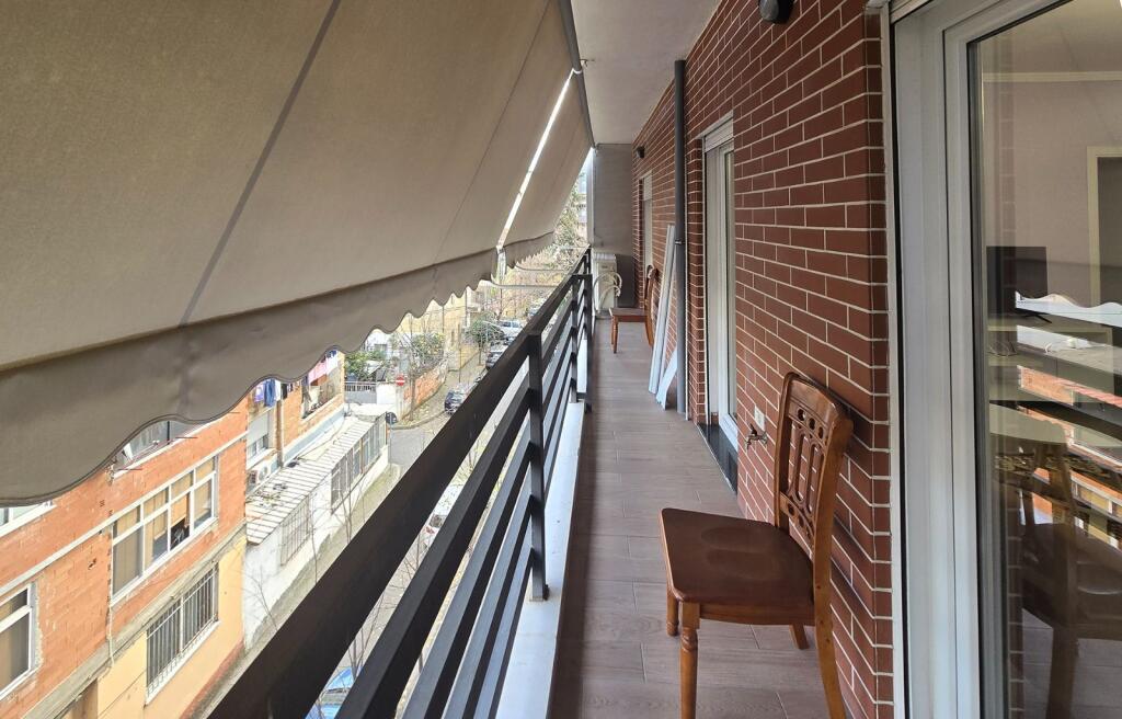 Apartament 1+1 per Qira, Gjimnazi Partizani!