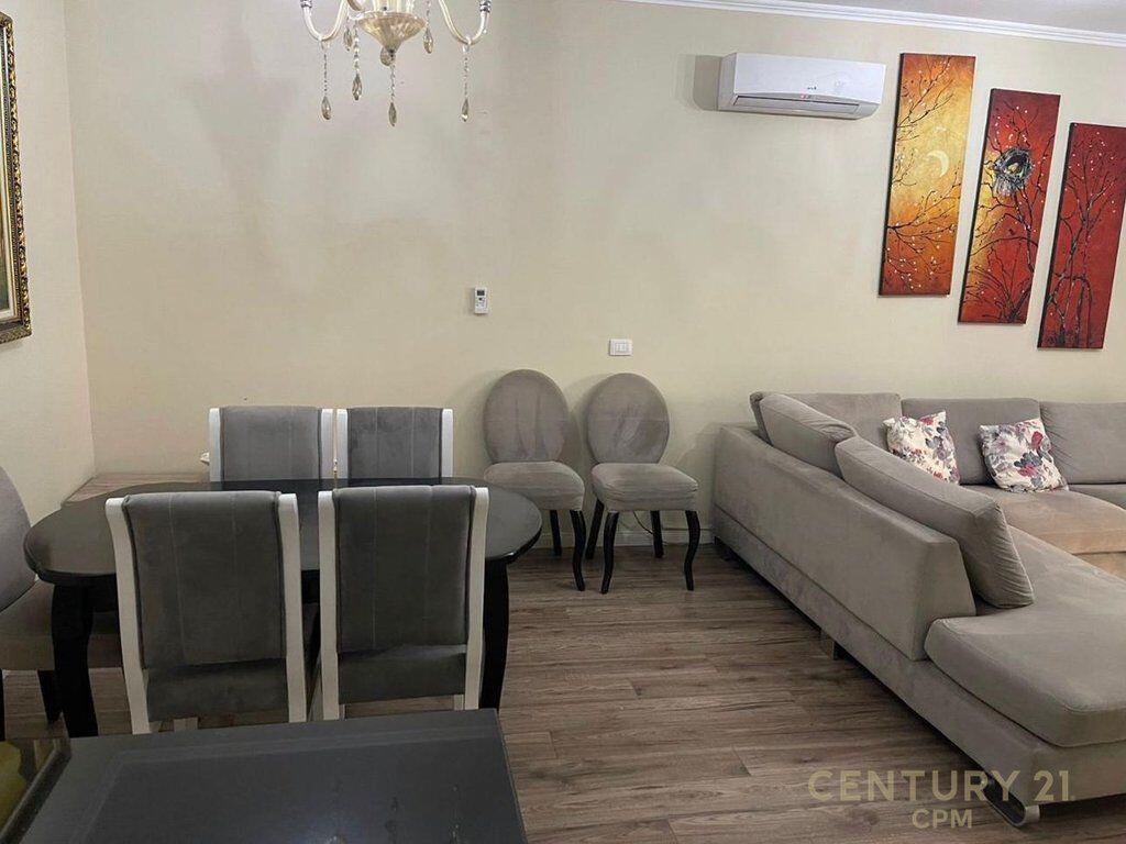 Appartamento 2+1+2 In Vendita a Fresku, Tirana