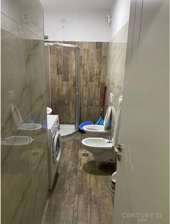 Appartamento 2+1+2 In Vendita a Fresku, Tirana