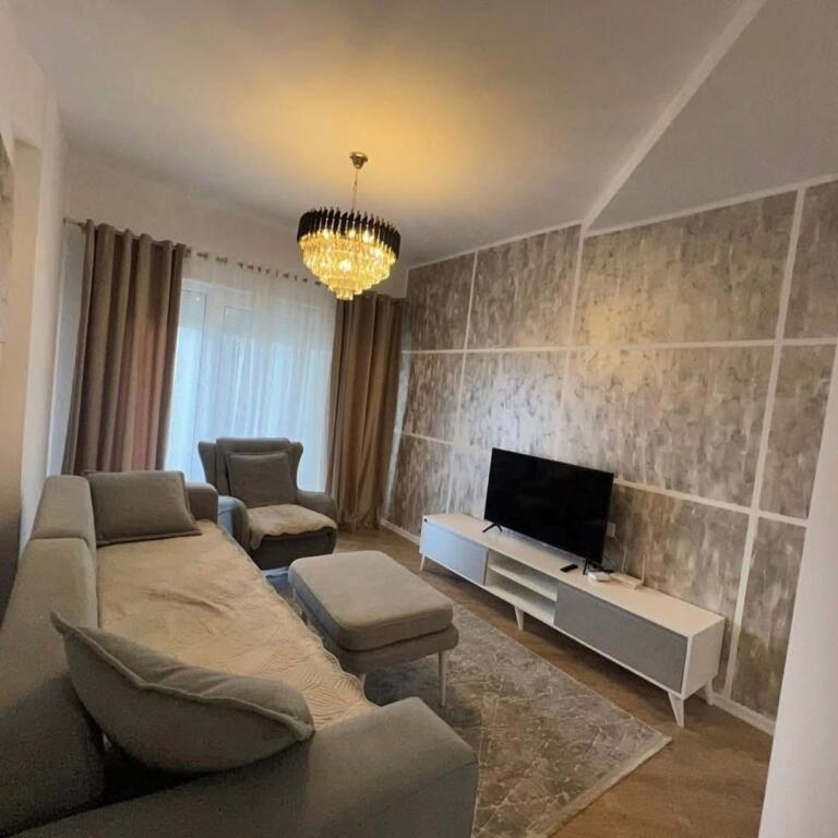 Shitet..!!  📍 Kodra e Diellit 2 (Objekti Flutura)  🏠 Apartament 1+1  