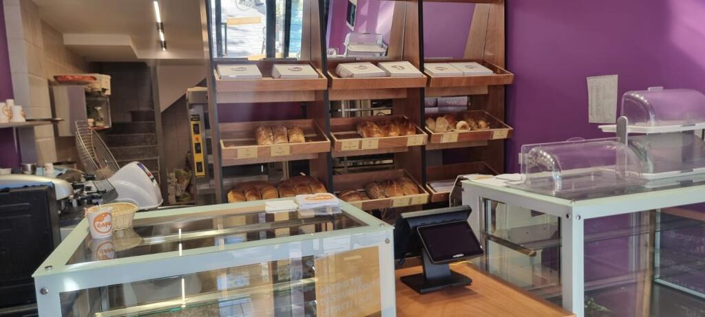 Affittasi forno per pane con Misto Mame