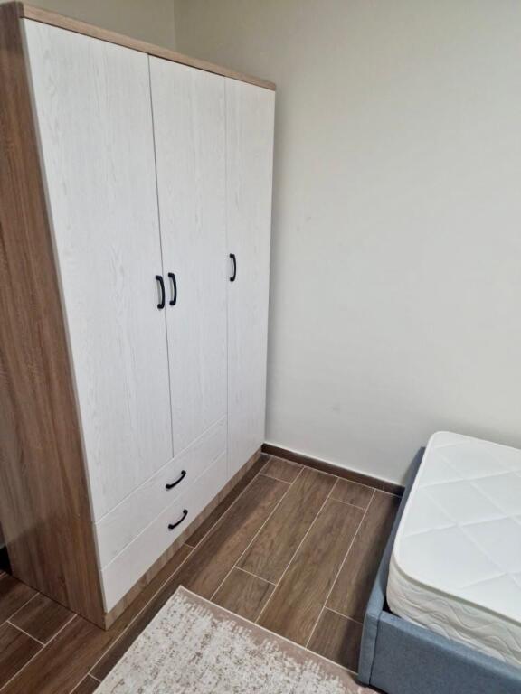 📣 QERA Apartament 2+1 📍 Stacioni i Trenit, Prane Karburant ESP Oil ✨