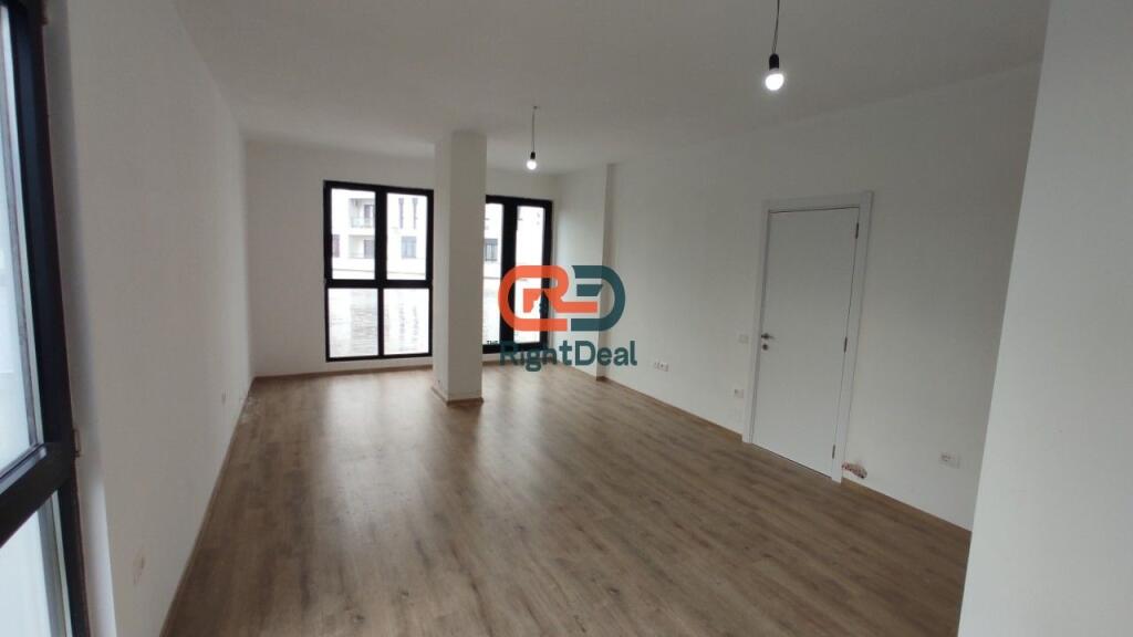 At Pharmacy 10, In the Arlis Complex, Office Space For Rent With Spacious Areas !!