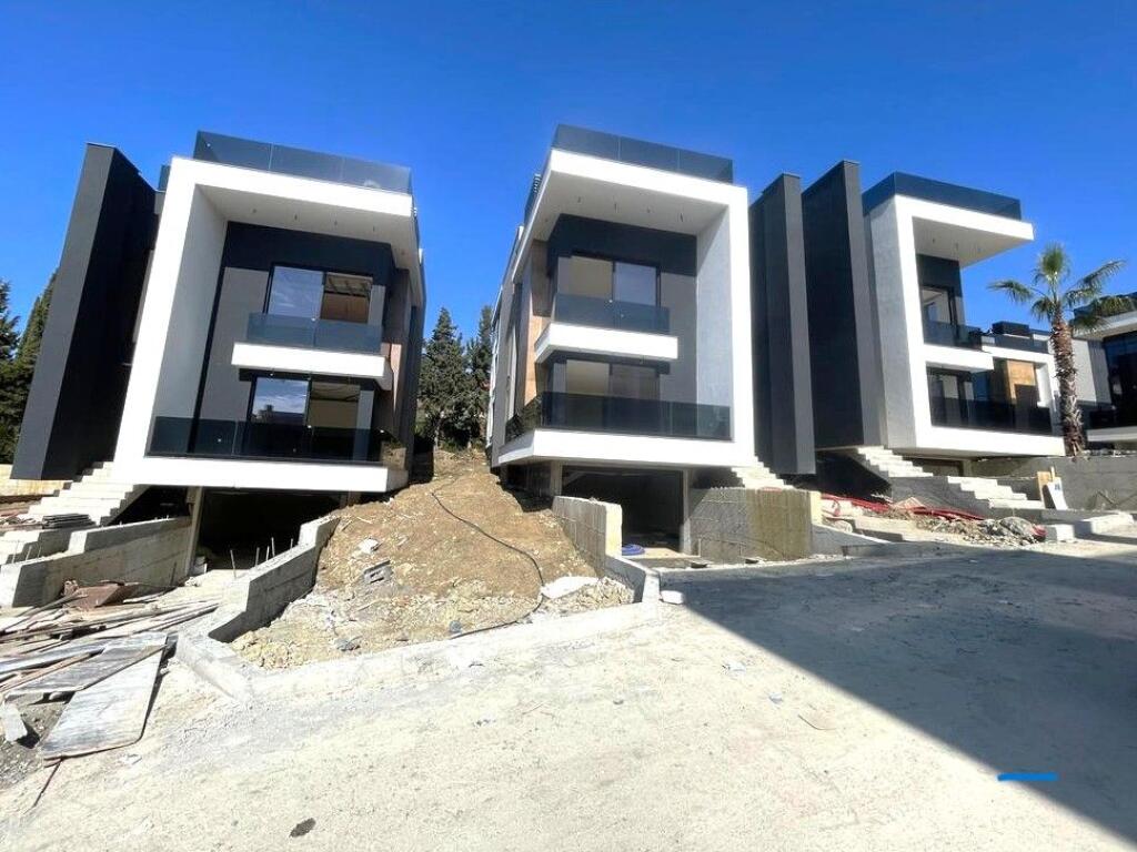 Villa for sale in Golem, Durres