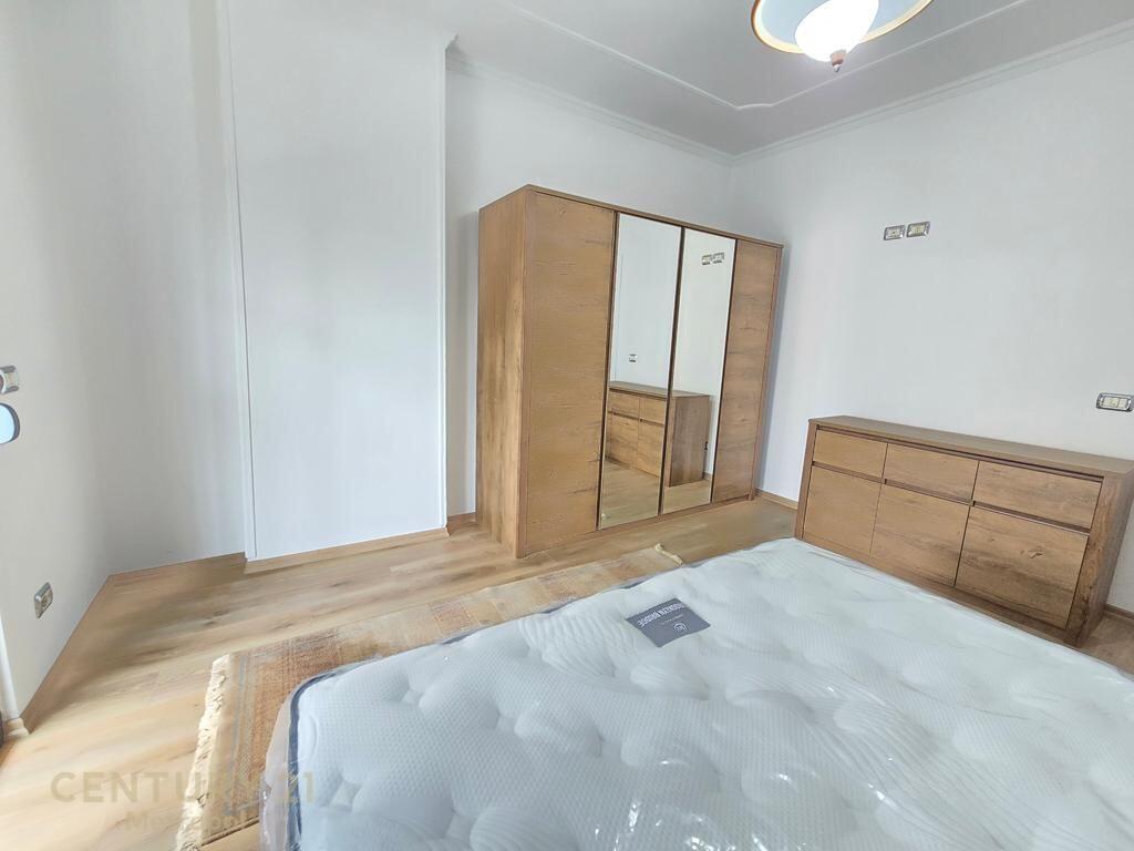 Appartamento 2+1+2+ Posto Auto in Affitto a Shallvaret - €1150 Lordo