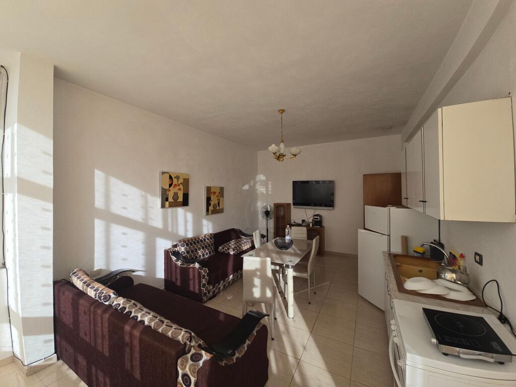 JEPET ME QERA SUPER APARTAMENT 1+1 TEK PRANVERA DURRES