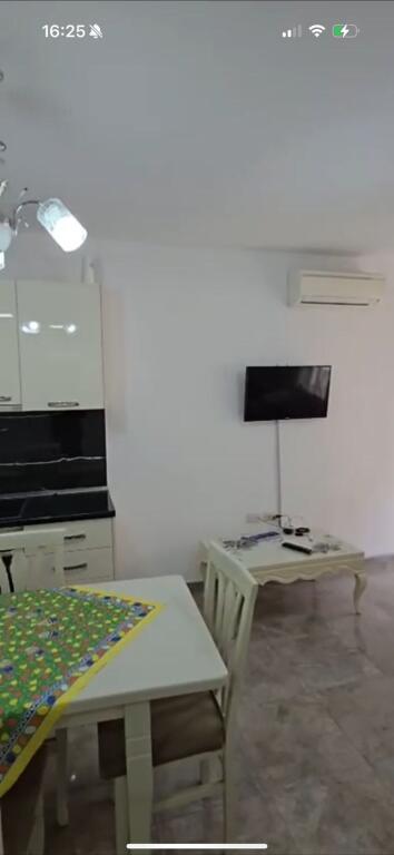 APARTMENT FOR RENT 2+1+2