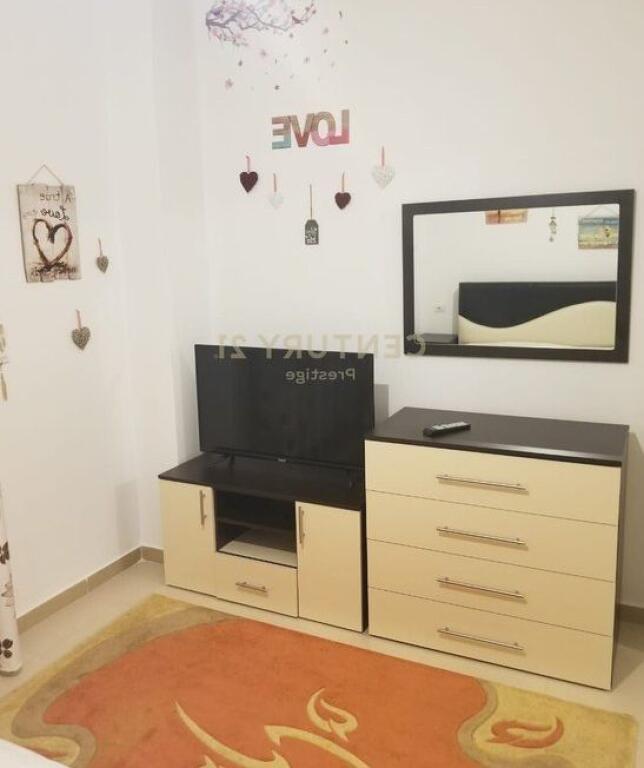 SHITET APARTAMENT 1+1 TEK "KOMPLEKSI FARI", LIQENI I THATE!