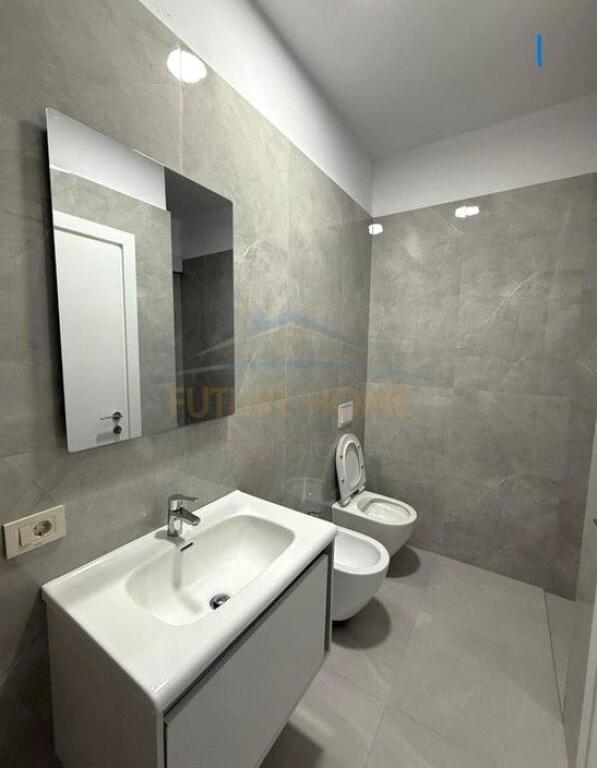 Affittasi appartamento 2+1+2, Via "Mine Peza", Tirana